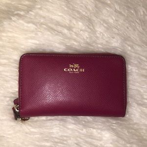 COACH Wallet. Perfect Condition. Wristlet size.